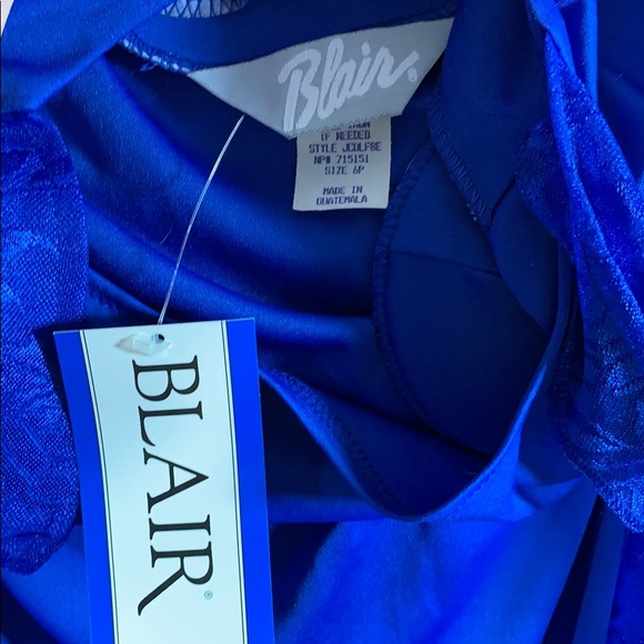 Blair Vintage Dress - Picture 7 of 8